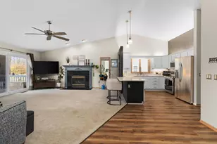 6132 Culpepper Ln, Madison, WI 53718 - Photo 15