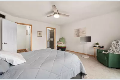 6132 Culpepper Lane, Madison, WI 53718 - Photo 19