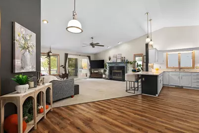 6132 Culpepper Lane, Madison, WI 53718 - Photo 11