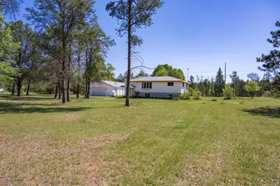 N10368 Queens Way, Necedah, WI 54646 - Photo 5