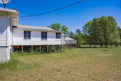 N10368 Queens Way, Necedah, WI 54646 - Photo 9