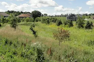 290 Venture Ln, Deerfield, WI 53531 - Photo 3