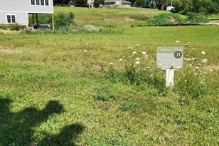 296 Venture Ln, Deerfield, WI 53531 - Photo 25