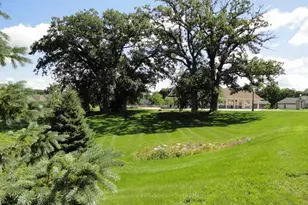 296 Venture Ln, Deerfield, WI 53531 - Photo 9