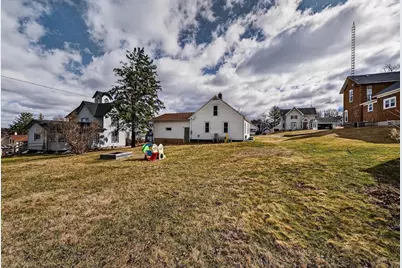 305 S Warren Street, South Wayne, WI 53587 - Photo 35