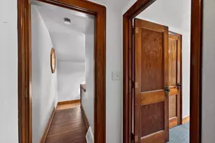 305 S Warren St, South Wayne, WI 53587 - Photo 15