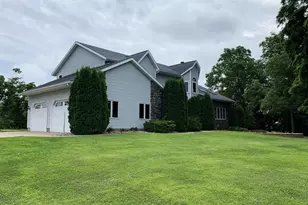 W11380 Ninabuck Rd, Columbus, WI 53925 - Photo 13