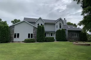 W11380 Ninabuck Rd, Columbus, WI 53925 - Photo 3