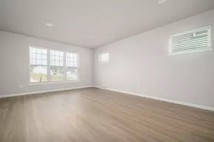 7731 Starnova Dr, Madison, WI 53719 - Photo 3