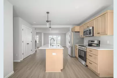 7731 Starnova Drive, Madison, WI 53719 - Photo 7