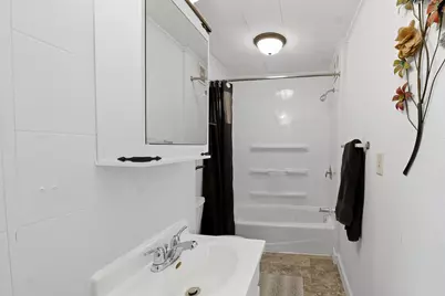 106 W Main Street, Beaver Dam, WI 53916 - Photo 9