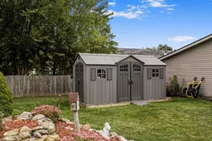 211 Warren St, Albany, WI 53502 - Photo 39