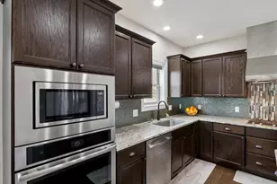 2820 Bluebird Dr, Portage, WI 53901 - Photo 19