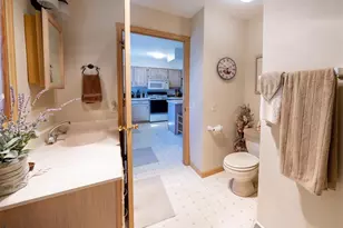 4378 S Jordan Dr, Mcfarland, WI 53558 - Photo 13