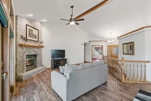 W14116 Selwood Dr, Prairie Du Sac, WI 53578 - Photo 17