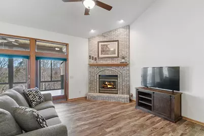 W14116 Selwood Drive, Prairie Du Sac, WI 53578 - Photo 5