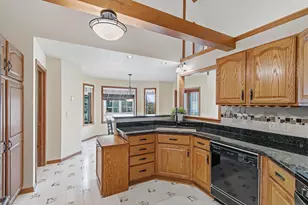 W14116 Selwood Dr, Prairie Du Sac, WI 53578 - Photo 25