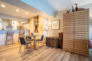 404 S Blount St, Madison, WI 53703 - Photo 5