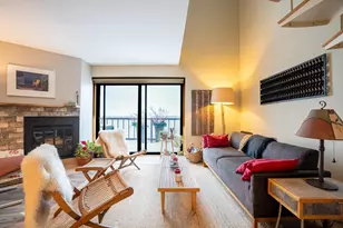 404 S Blount St, Madison, WI 53703 - Photo 3