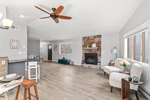 6028 Saddle Ridge, Portage, WI 53901 - Photo 15