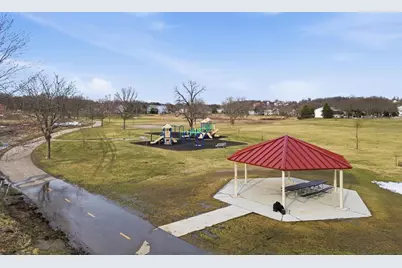 809 Bewick Drive, Madison, WI 53714 - Photo 33