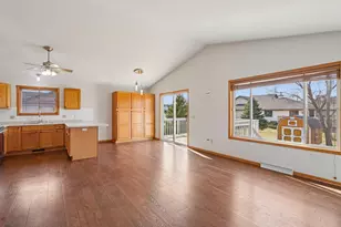 2606 Hamilton St, Portage, WI 53901 - Photo 7