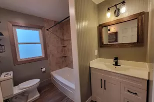 2277 Pioneer Dr, Beloit, WI 53511 - Photo 9