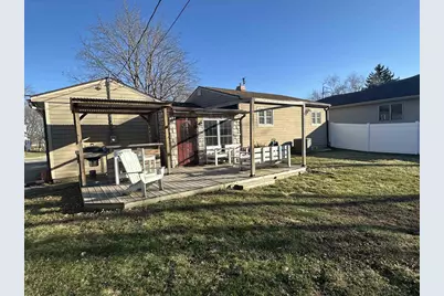 800 S Center Street, Beaver Dam, WI 53916 - Photo 17