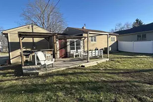 800 S Center St, Beaver Dam, WI 53916 - Photo 17