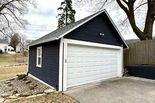 608 19th Ave, Monroe, WI 53566 - Photo 13