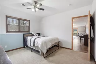 W9072 Hilltop Rd, Portage, WI 53901 - Photo 31