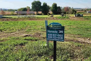 1609 Eileen Ct, Brookfield, WI 53597 - Photo 1