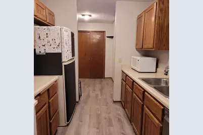 2850 Cimarron Trail #1, Madison, WI 53719 - Photo 5