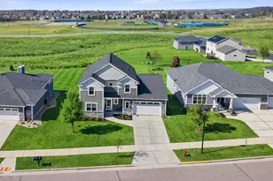 466 Crescendo Dr, Sun Prairie, WI 53590 - Photo 61