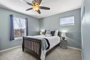 466 Crescendo Dr, Sun Prairie, WI 53590 - Photo 33