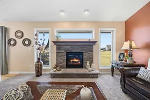 130 E Gailen Ln, Milton, WI 53563 - Photo 11