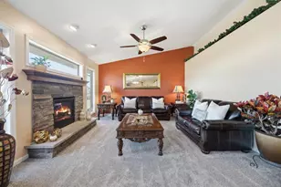 130 E Gailen Ln, Milton, WI 53563 - Photo 9