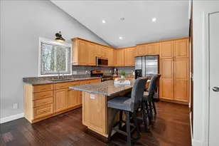 304 School Rd, Cottage Grove, WI 53527 - Photo 11