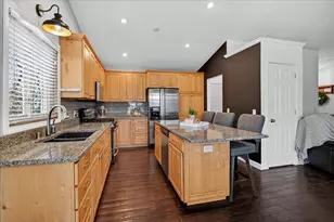 304 School Rd, Cottage Grove, WI 53527 - Photo 13