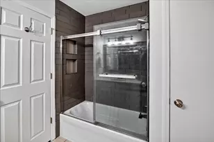 304 School Rd, Cottage Grove, WI 53527 - Photo 29