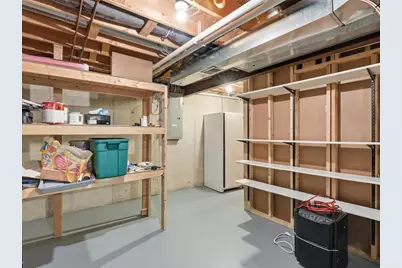 1112 Lombardi Way, Waukesha, WI 53186 - Photo 21