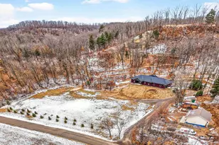 W11942 Nash Rd, Black River Falls, WI 54615 - Photo 11