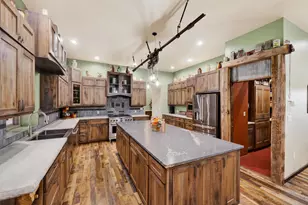 W11942 Nash Rd, Black River Falls, WI 54615 - Photo 19