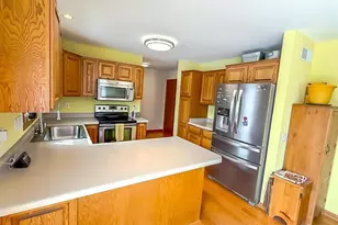 221 Overlook Terrace, Marshall, WI 53559 - Photo 7