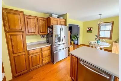 221 Overlook Terrace, Marshall, WI 53559 - Photo 9