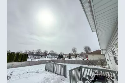 221 Overlook Terrace, Marshall, WI 53559 - Photo 23