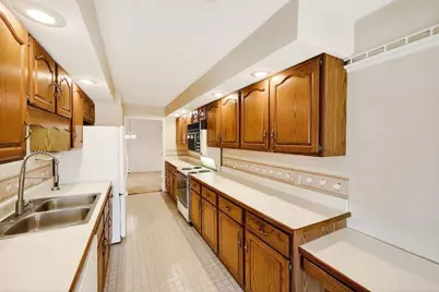 1506 Wheeler Road #H, Madison, WI 53704 - Photo 19