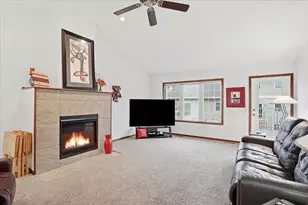 178 Elliott Ln, Oregon, WI 53575 - Photo 7