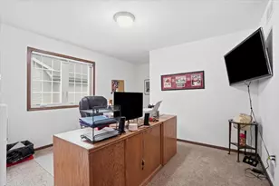 178 Elliott Ln, Oregon, WI 53575 - Photo 11