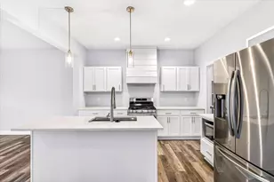 2817 Frisee Dr, Fitchburg, WI 53711 - Photo 11